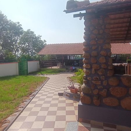 Vara Farms Mulhalli Dış mekan fotoğraf